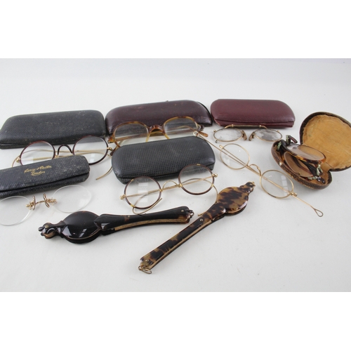 526 - Antique / Vintage Spectacles & Eyewear Inc Tortoise, Lorgnette, PinceNez Joblot