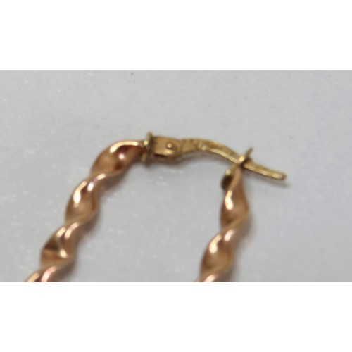 6 - Vintage 9ct Rose Gold oblong twist hoop earrings.
Weight 1.3g.