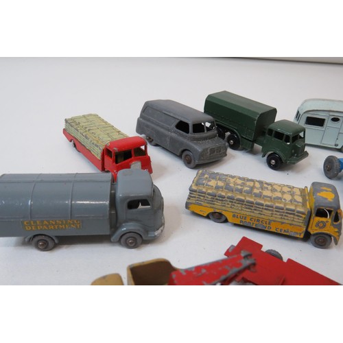 79 - Collection of vintage diecast matchbox lesney.