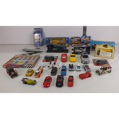 317 - Collection of boxed cars and diecast including vintage, Majorette, Hot Wheels etc.