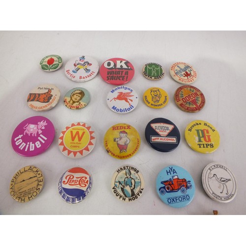 135 - Thirty five old vintage pin badges including Motor Oils, Butlins etc.