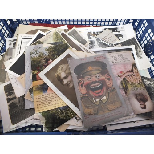 137 - Tray of ephemera including photos, postcards, WW1, football etc.