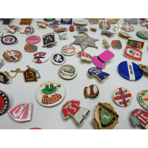 142 - Approximately one hundred various badges - Trade Unions, football, advertising etc.