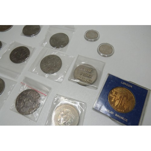 238 - Collection of coins to include commemorative and crowns.