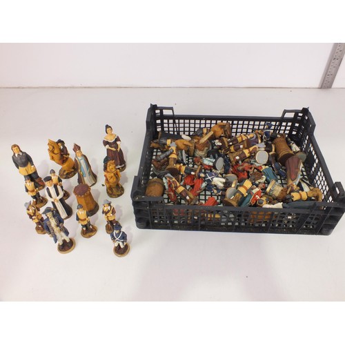 413 - Two complete chess sets, civil war and pirates.