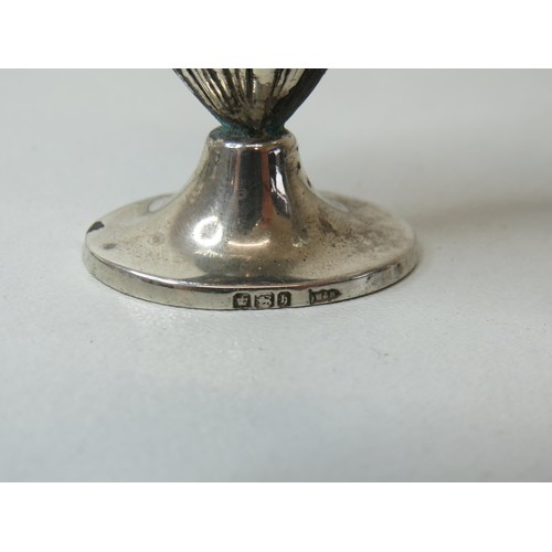 447 - Antique Sterling Silver salt and pepper shakers - hallmarked Sheffield 1900 by Walker & Hall - 72g