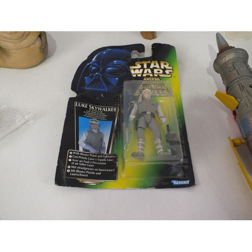 441 - Star Wars Toys collection to include Kenner and Hasbro.