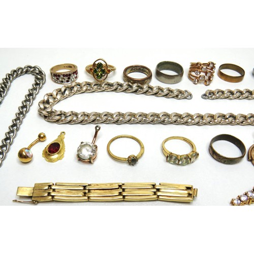 62 - Assorted jewellery to include rings, pendants, necklaces, bracelets etc.