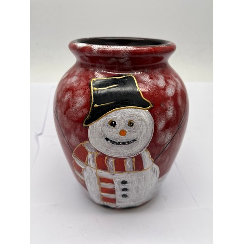 202 - Anita Harris Snowman vase - signed in gold