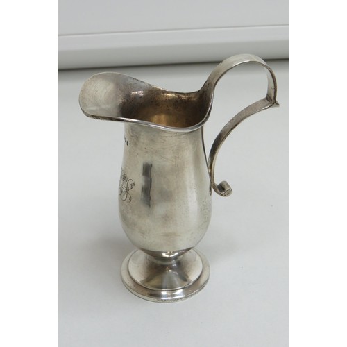 4 - Vintage sterling silver milk jug.
Weight 90g