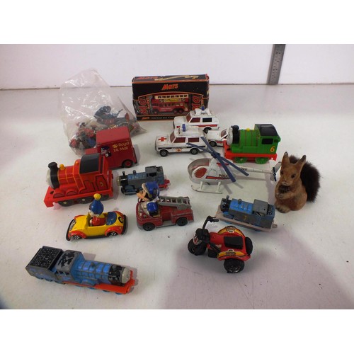 275 - Vintage toys includes figures, boxed Mars Bars set etc.