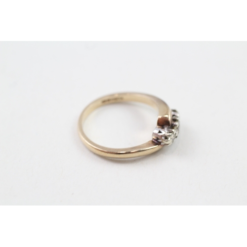 465 - 9ct gold vintage diamond dress ring (2.7g) size K.