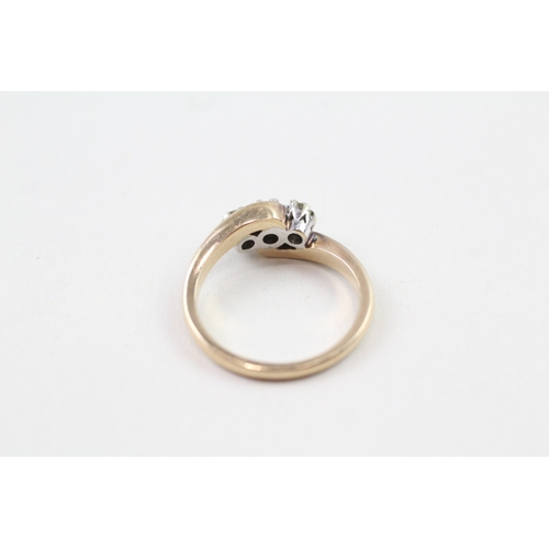 465 - 9ct gold vintage diamond dress ring (2.7g) size K.