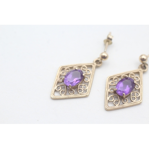 470 - 9ct gold amethyst drop stud earrings (2.4g)