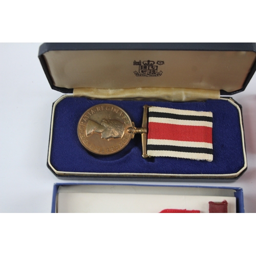 532 - Four Boxed Medals Inc Special Constabulary Long Service To Dennis A. Deamer, Etc