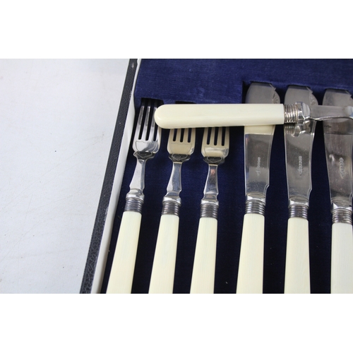 541 - Walker & Hall Fish Cutlery Set with Serving Pair 14 Piece 2343g