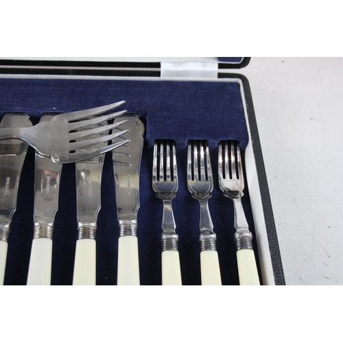 541 - Walker & Hall Fish Cutlery Set with Serving Pair 14 Piece 2343g