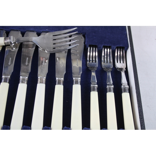 541 - Walker & Hall Fish Cutlery Set with Serving Pair 14 Piece 2343g