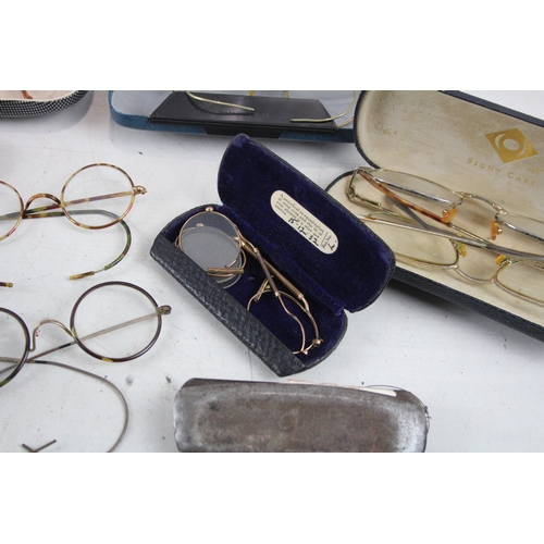 542 - Job lot of Spectacles Vintage Glasses Eyewear Inc Cases, 70s, Plastic, Prescription.