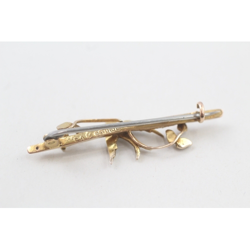 552 - 9ct gold victorian seed pearl sparrow brooch (2.1g)