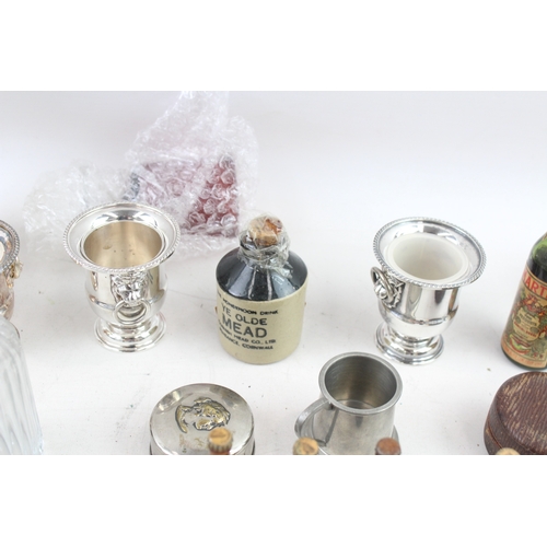 559 - Vintage Breweriana Inc Silver Plated Guinness Branding Glass Pottery Etc Job Lot