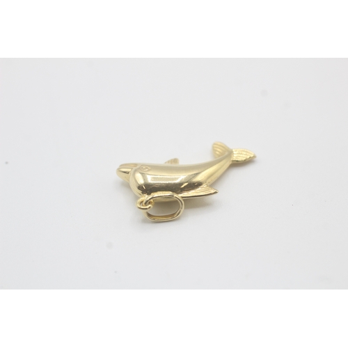 593 - 9ct gold dolphin pendant (0.7g)