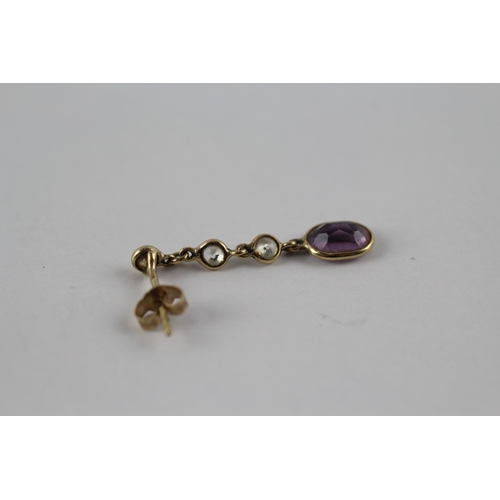 599 - 9ct gold amethyst and clear gemstone drop earrings (1.1g)