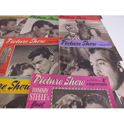 136 - Twenty-five 1950's picture show magazines