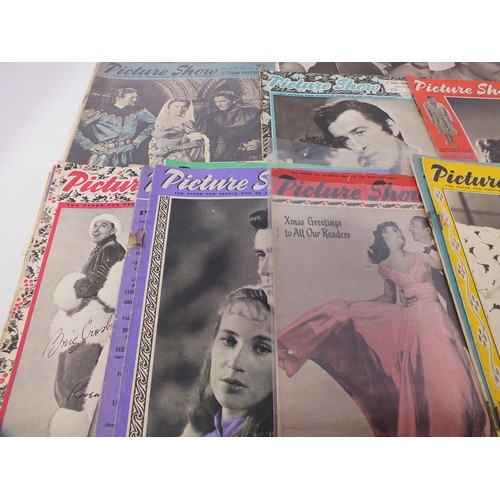 136 - Twenty-five 1950's picture show magazines