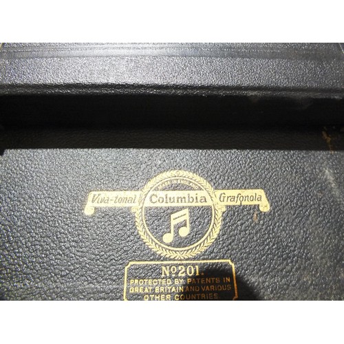 310 - Vintage Columbia Gramophone - unchecked.