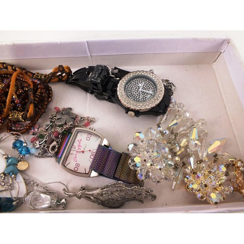 187 - Jewellery and watches to include vintage and marcasite.