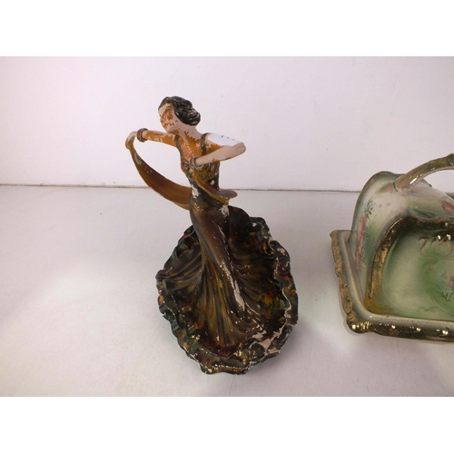 323 - Wade figure vintage and vintage butter dish