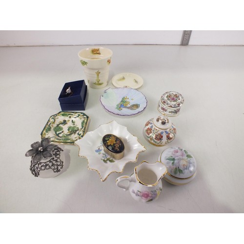 411 - Eleven various ceramics including Aynsley, Shelley oyster shell dish and Masons