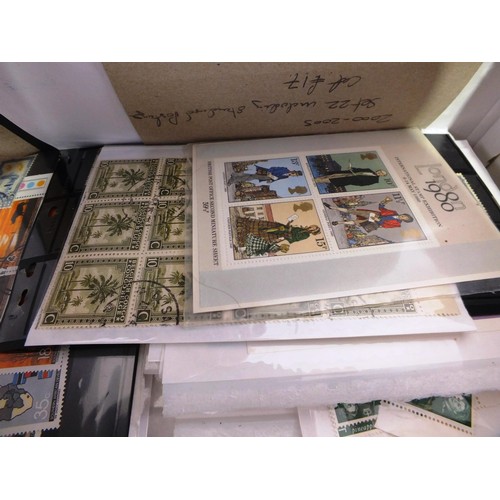 17 - Shoebox full of mainly Commonwealth MNH mini sheets, singles, some earlies.