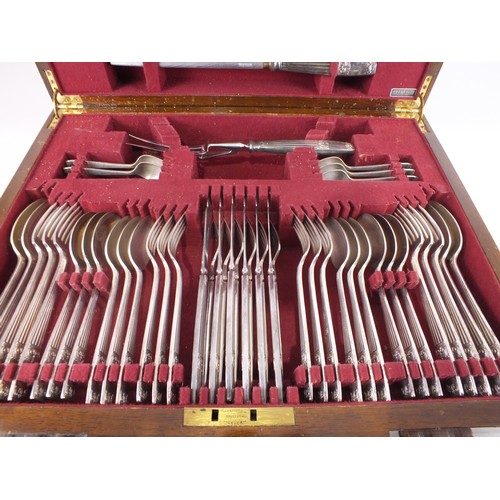 376 - Elkington and Co canteen of cutlery