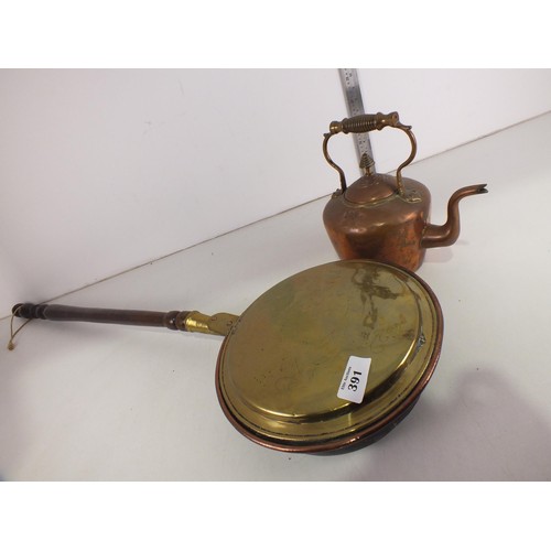 391 - Brass and copper bed pan and copper kettle