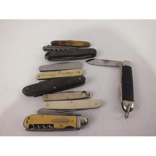 31 - Ten Penknives