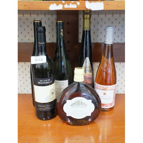 632 - Six bottles of alcohol including pieroth, trentino, moscato etc