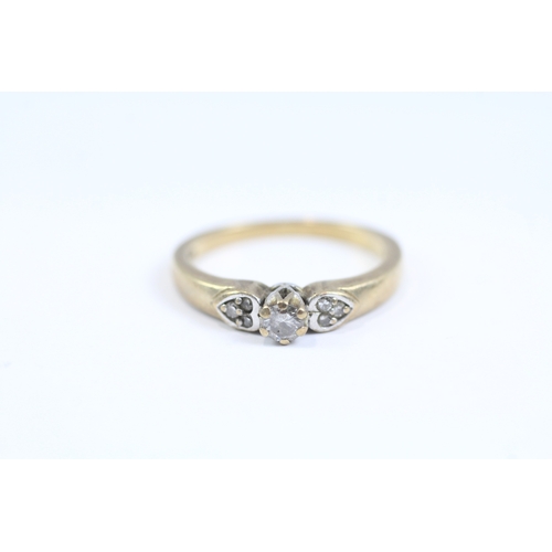 23 - 9ct gold diamond set solitaire ring (2.5g)- Size O