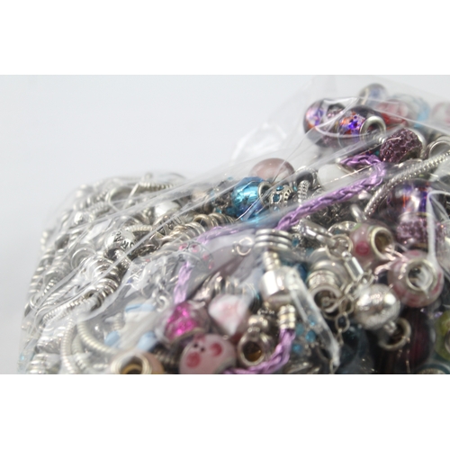 64 - Assortment of Fashion Charm Jewellery inc. Bracelets, Charms 1490g