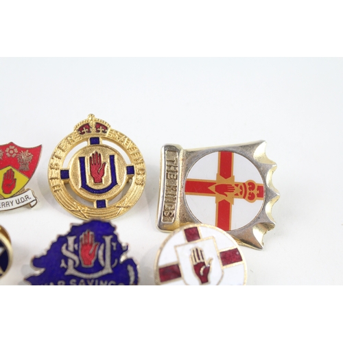 97 - 8 x Assorted ULSTER Northen Ireland Pin Badges Inc Vintage, Enamel, War Savings