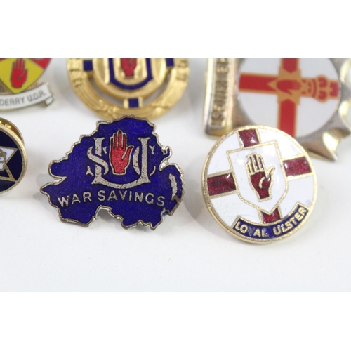 97 - 8 x Assorted ULSTER Northen Ireland Pin Badges Inc Vintage, Enamel, War Savings