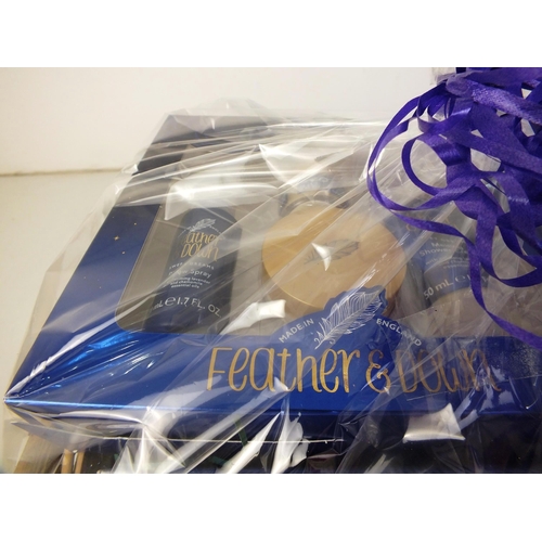 158 - Large pamper hamper set