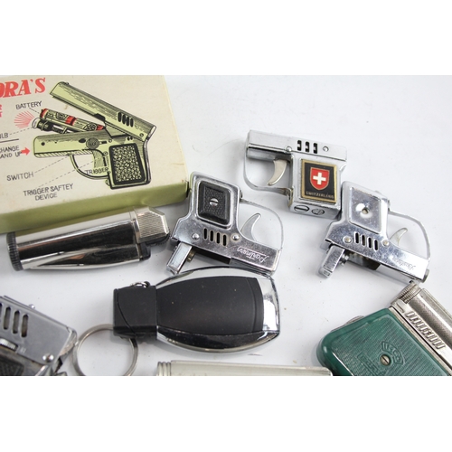 452 - Novelty Gun Lighters Tobacciana Collectables