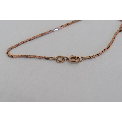 15 - 9ct Gold chain -16.5