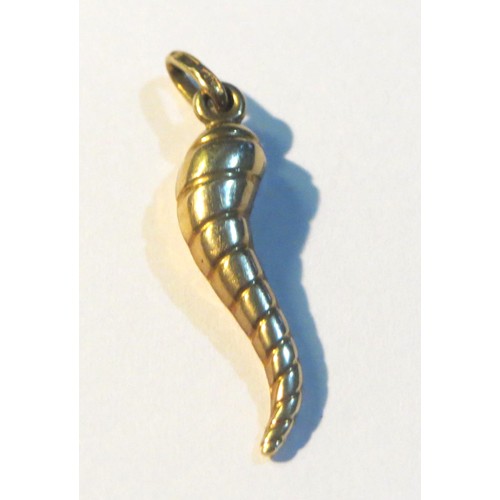 77 - 9ct Gold Horn of Plenty pendant, 0.8g