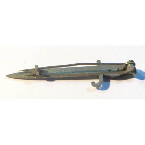 85 - WWI Miniature Bayonet sweetheart brooch 