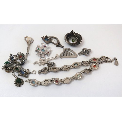 68 - Vintage Scottish Jewellery includes signed Miracle, brooches, bracelet and pendant.