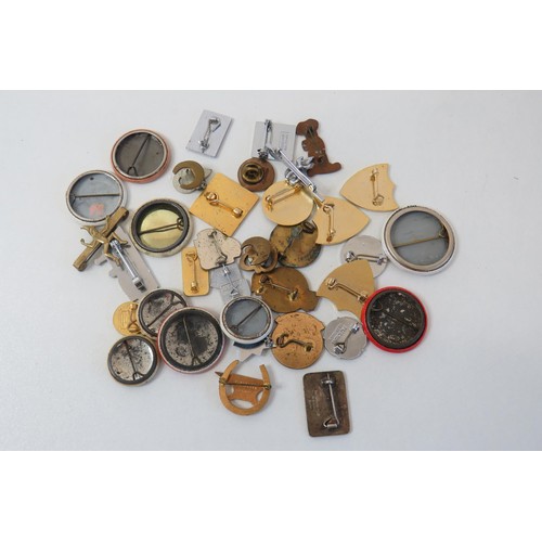 59 - Thirty-five badges including mobiloil, miner, butlins, advertising unions