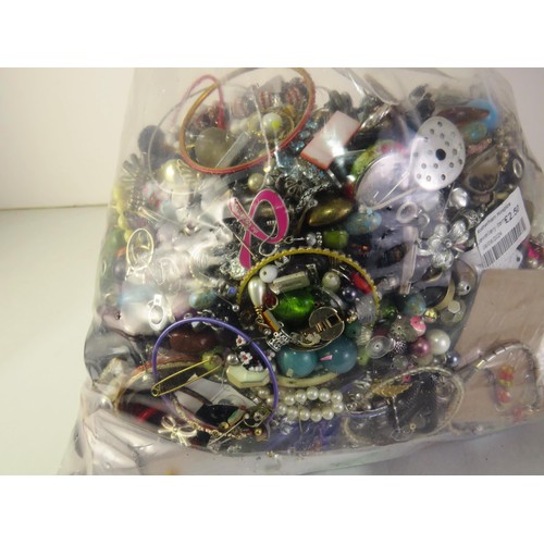 298 - 10kg bag of unsorted costume jewellery.